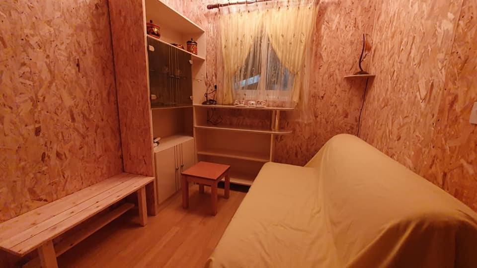 Moon-Light Studio Hotel Larnaca Bagian luar foto